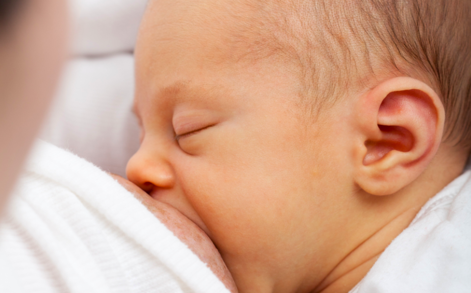 Breast feeding benefits CVD